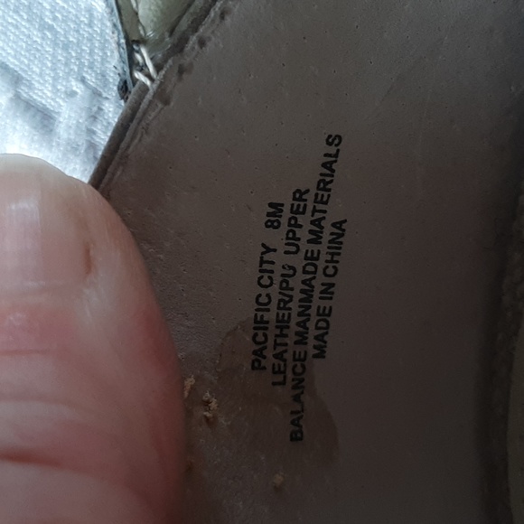 OTBT Pacific City Sage Embossed Leather Flat US8 - Picture 7 of 7